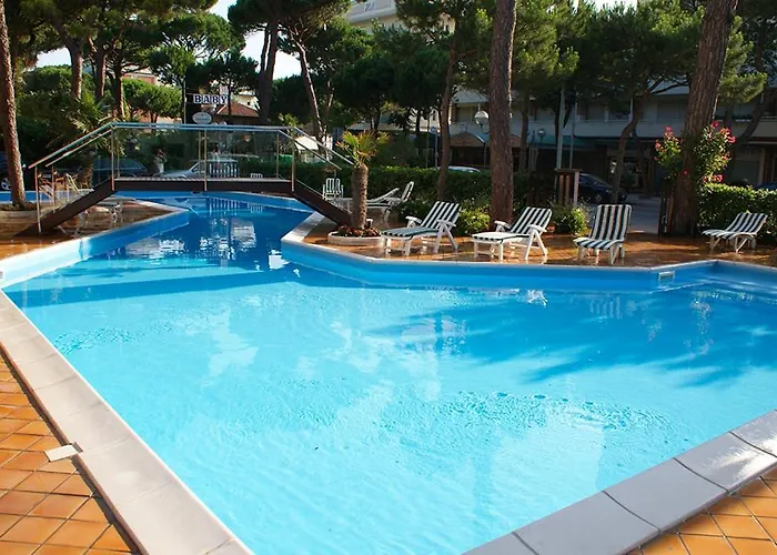 Ξενοδοχείο Corona 3*