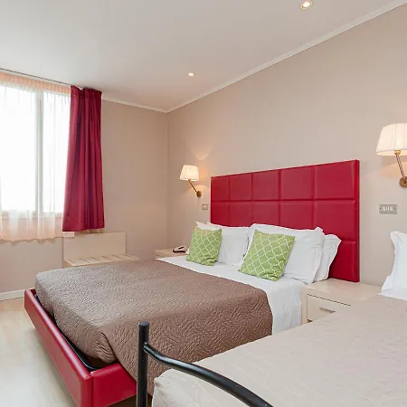 Corona 3* 米兰马瑞提那