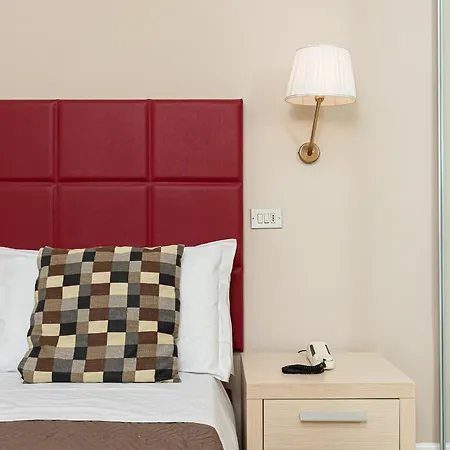 Hotel Corona Milano Marittima ميلانو ماريتيما