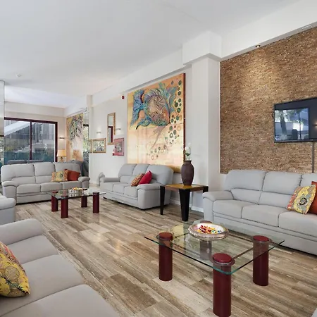 Hotel Corona Milano Marittima 3* ميلانو ماريتيما